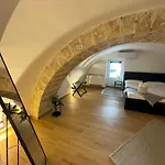 דירה 100 Sqm Terrace, Close To The Old Town & Shopping Area & Harbour *