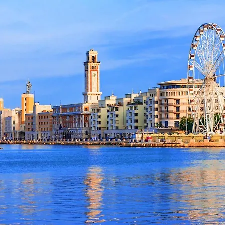 Appartement 100 Sqm Terrace, Close To The Old Town & Shopping Area & Harbour Bari