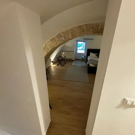 100 Sqm Terrace, Close To The Old Town & Shopping Area & Harbour *